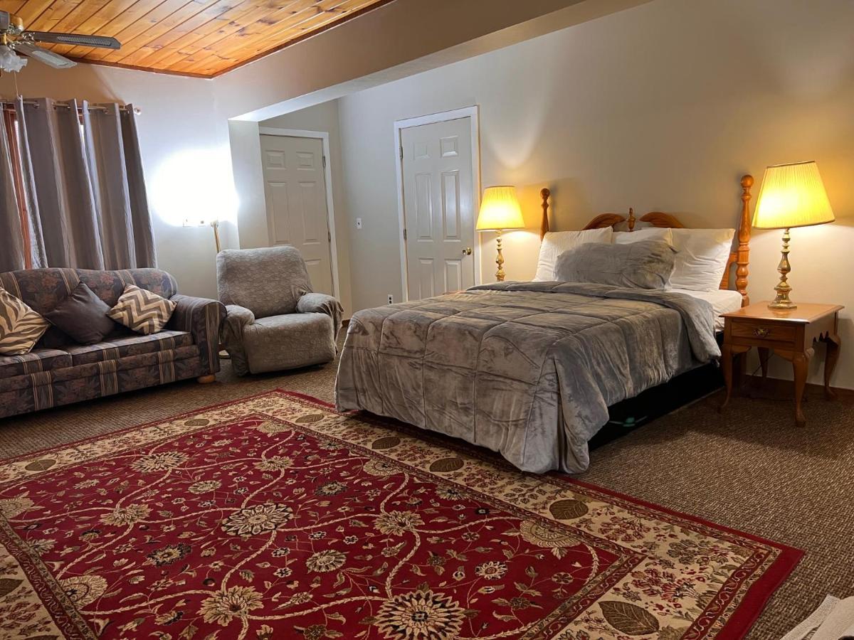 Oswego Inn Ngoại thất bức ảnh
